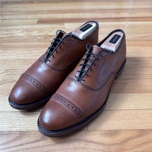 Brooks Brothers Fifth Avenue Walnut made by Allen Edmonds size 8 1/2 B (Narrow)